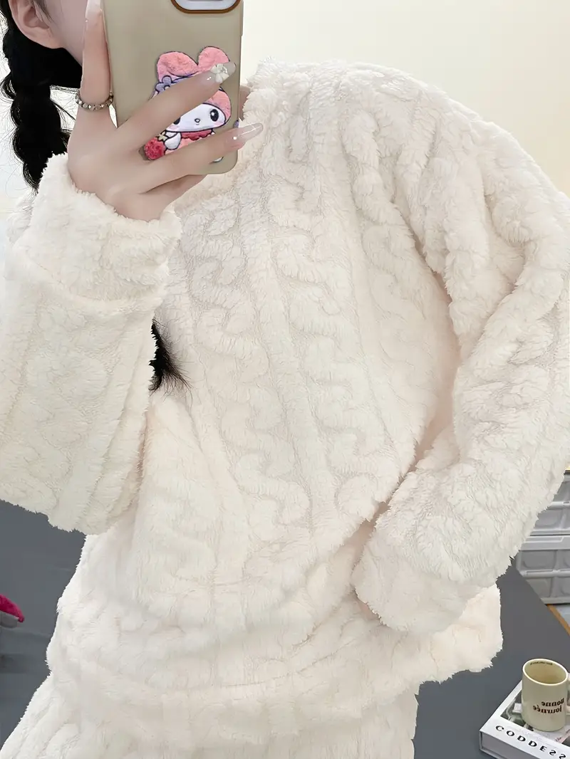 Флисовая пижама для женщин – тепло и уют каждую ночь