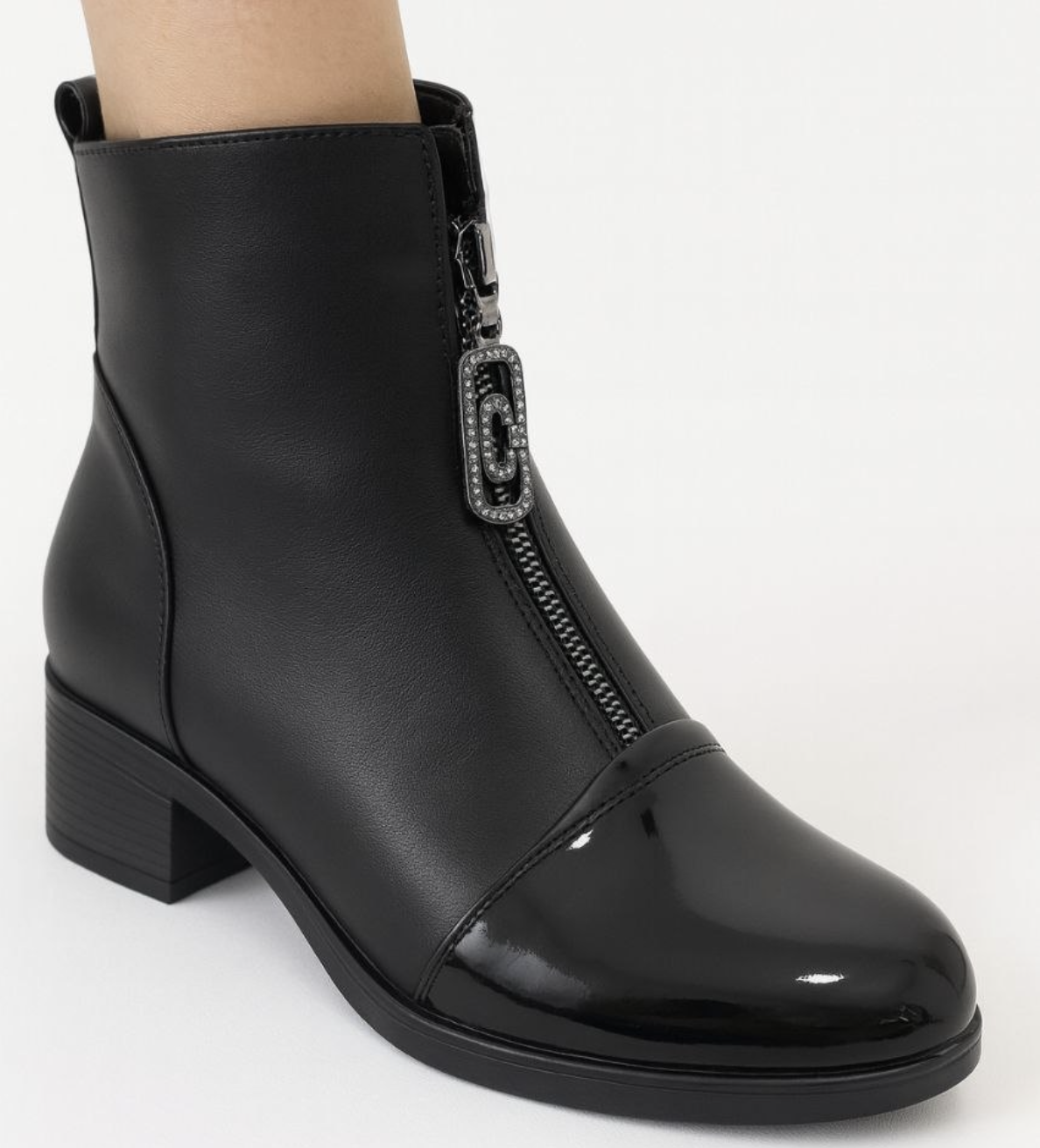 Тёплые женские ботинки на меху