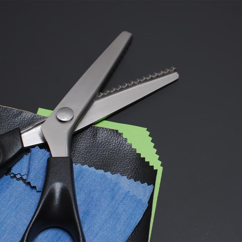 Зубчатые ножницы для ткани