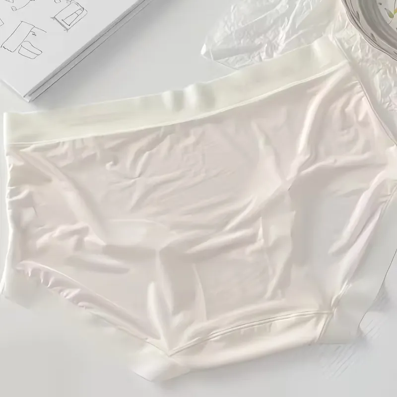 Ультратонкие женские трусики-невидимки в наборе из 3 штук