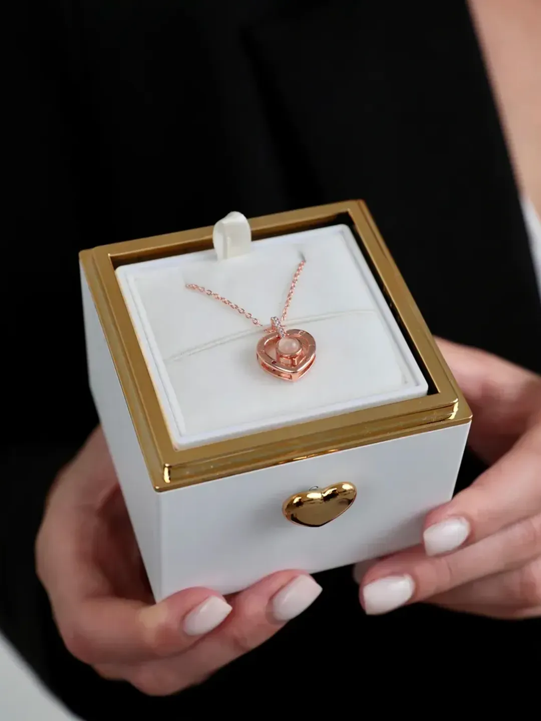 Креативная шкатулка-сюрприз