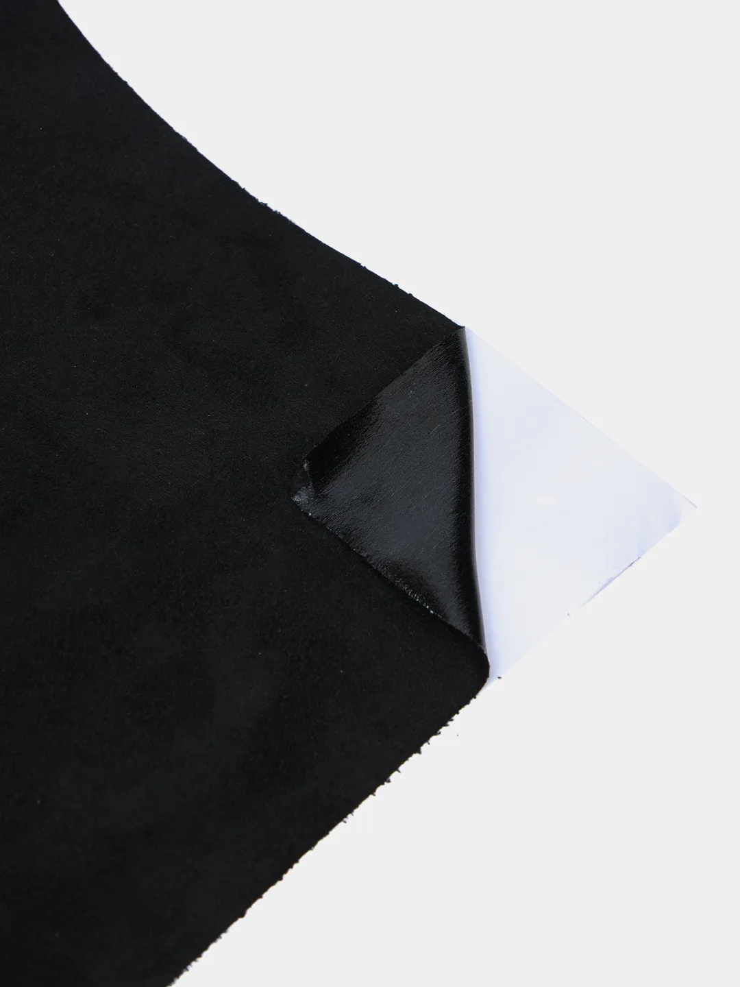 Самоклеящийся текстильный материал