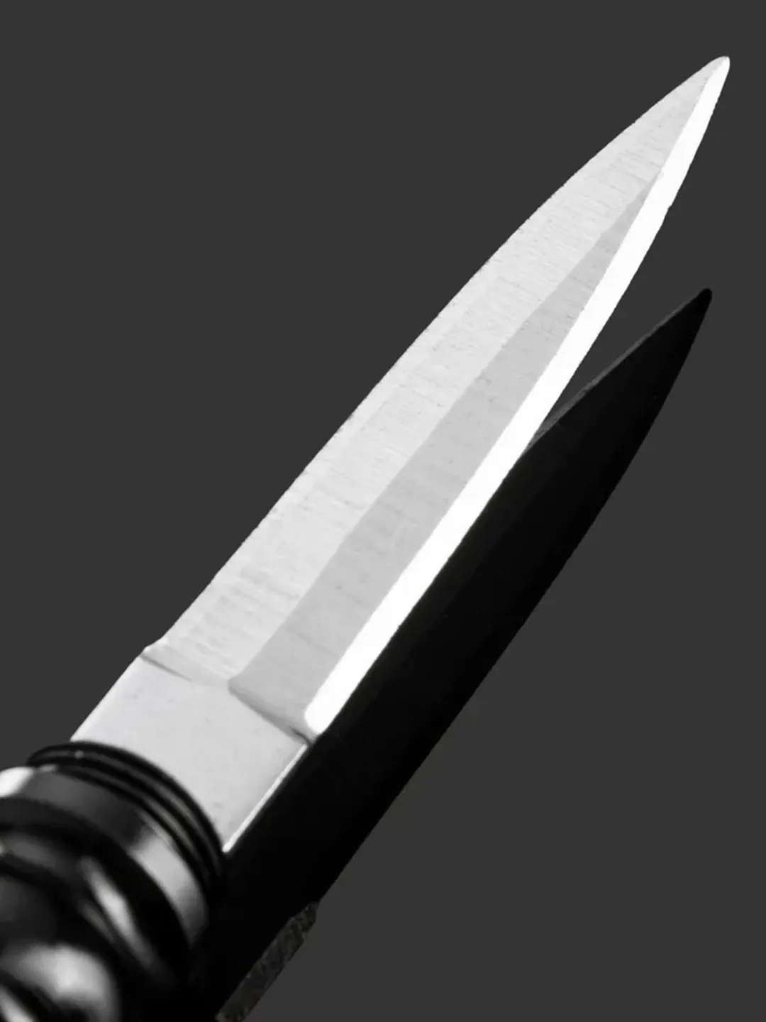 Набор 1+1 в подарок: многофункциональный брелок-нож