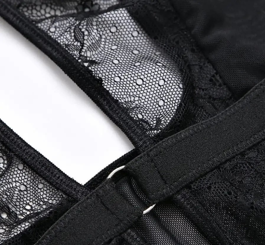 Отделка кружевом