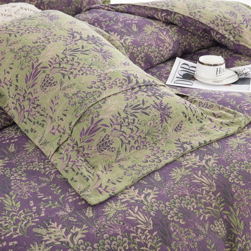 Постельное бельё с узорами (жаккард)